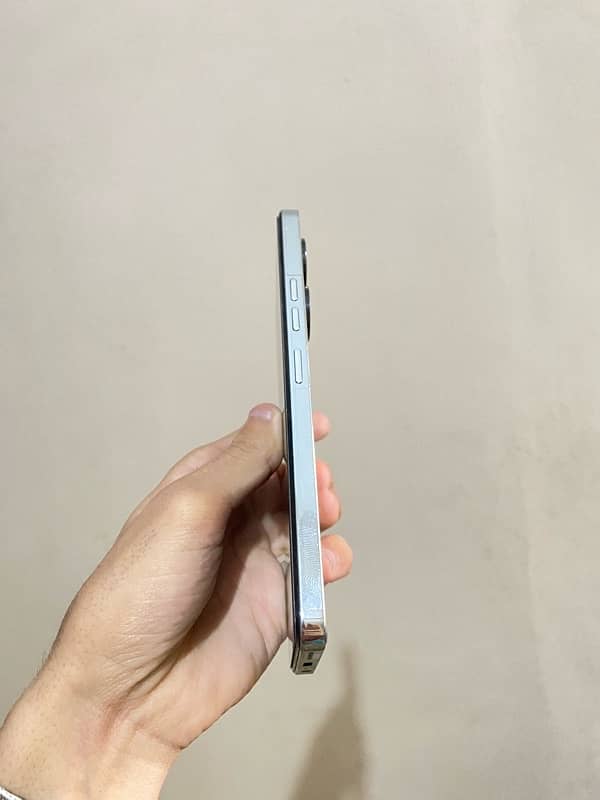 techno camon 20 with box 3