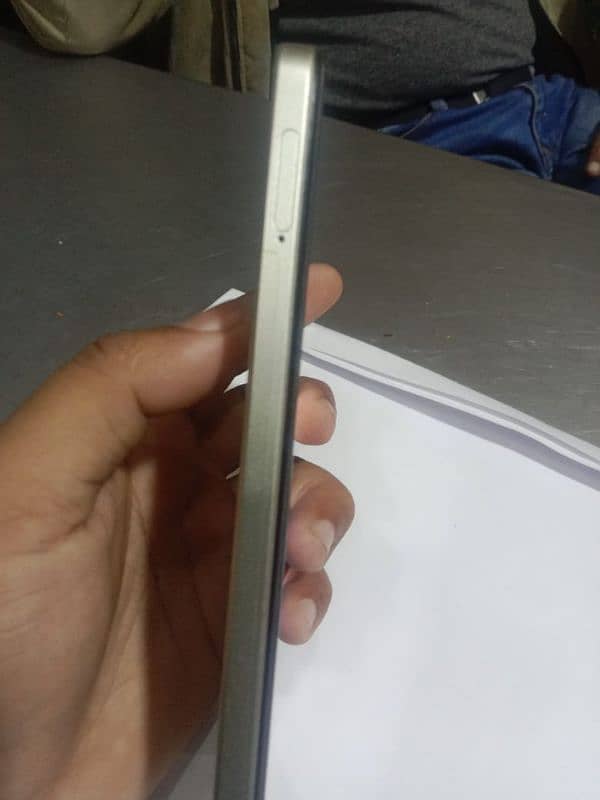 oppo A 38 mobile for sale 4