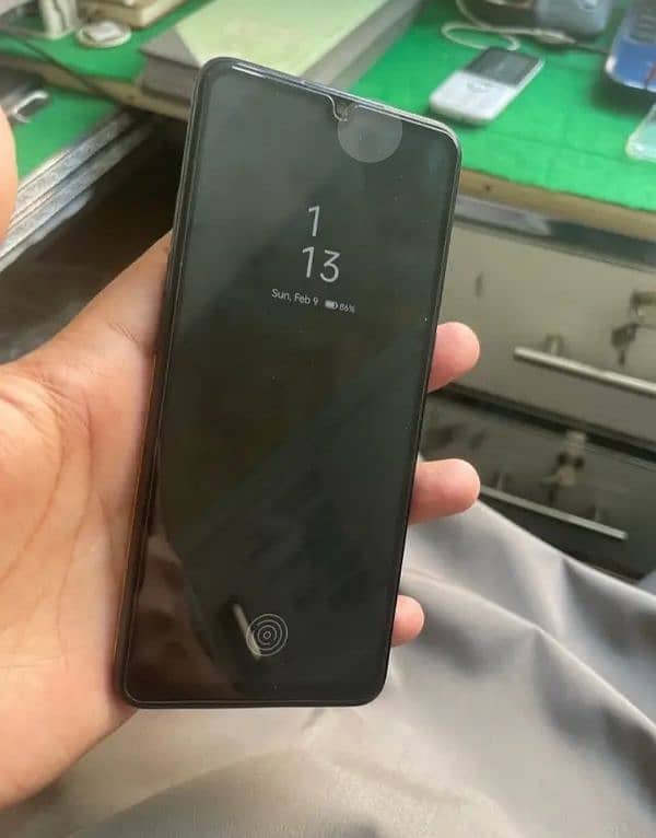 oppo f15 8/128 0