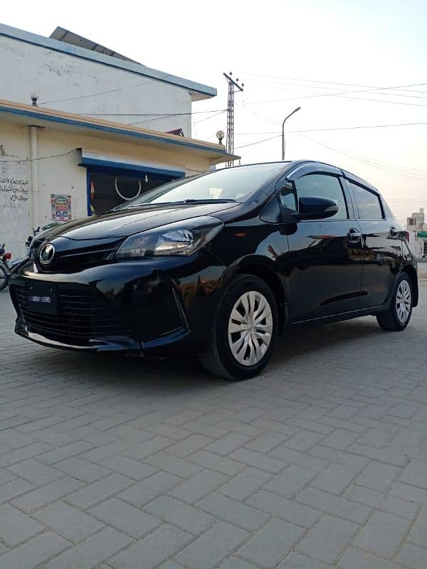 Toyota Vitz 2014 10