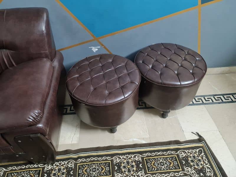 leather sofa 2