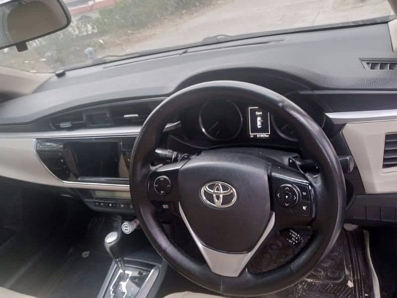 Toyota Altis Grande 2017 7