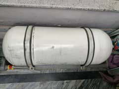 Suzuki Cultus genuine company fitted CNG / LPG cylinder 55L