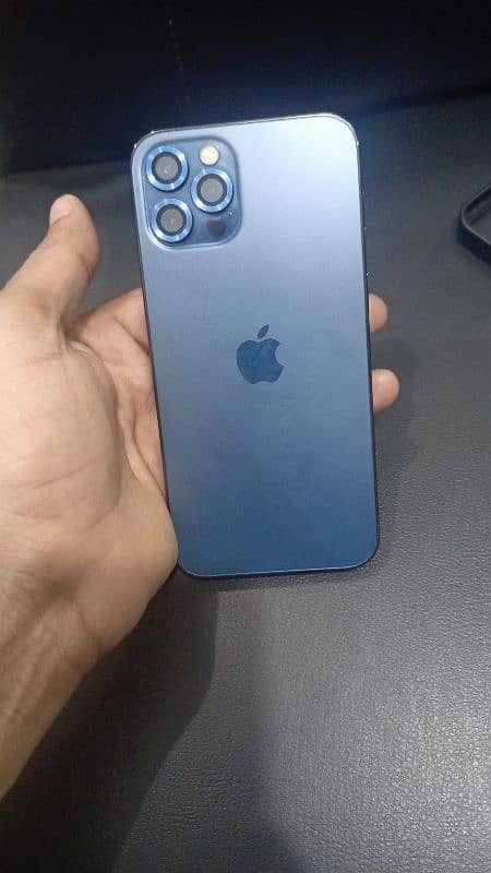 Iphone 12 pro 4