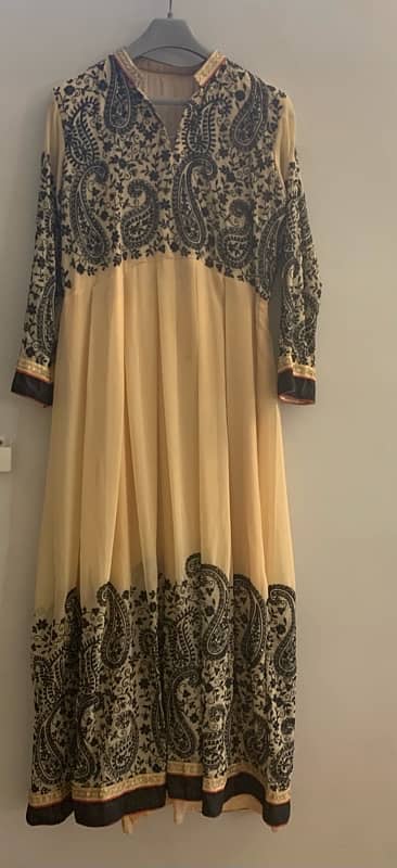 women maxi for party wear 3