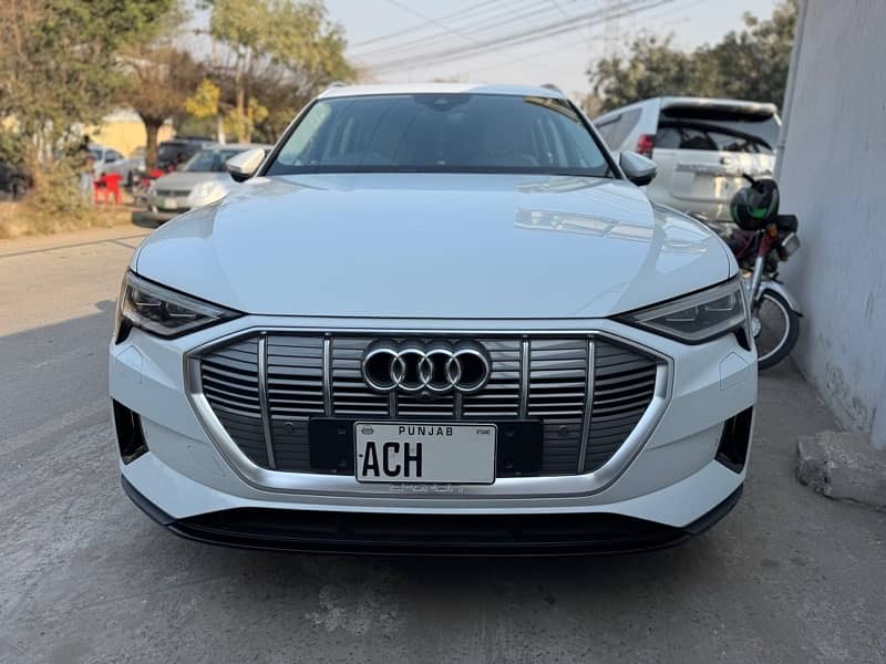 Total Geniune Audi E-Tron 2021 Model Full Optional 0