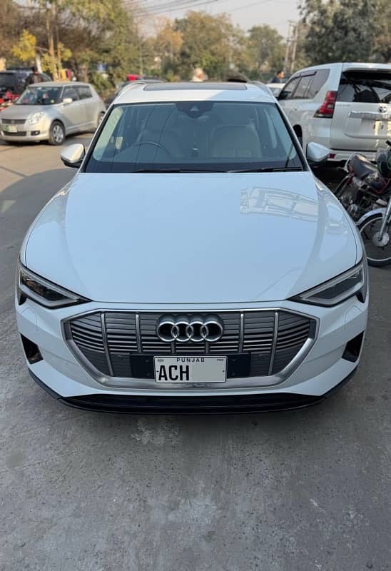 Total Geniune Audi E-Tron 2021 Model Full Optional 1