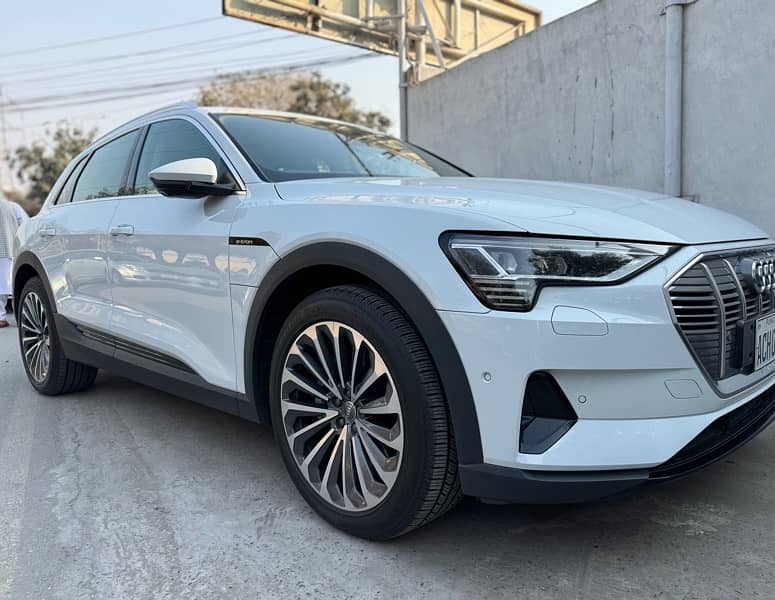 Total Geniune Audi E-Tron 2021 Model Full Optional 4