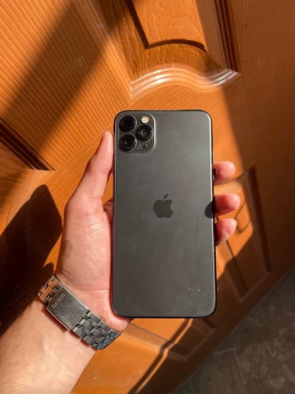 iphone 11 pro max 256gb pta approved 7