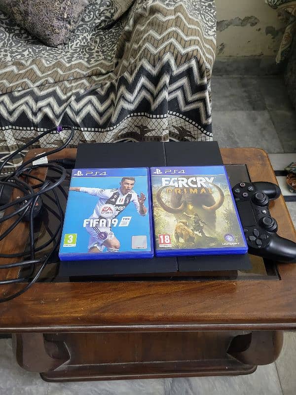 Ps4 1200 series seal pack with 2 games and original cables 0