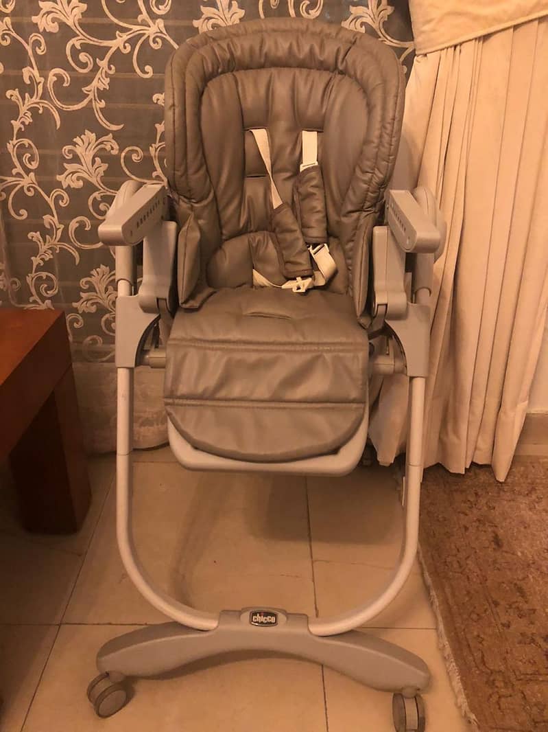 CHICCO (USA) Baby Chair 2