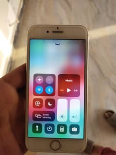 i phone 6 10by10 all oky battery health 100 battery change