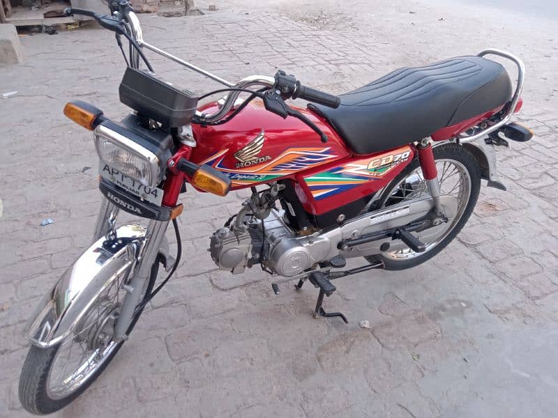 Honda CD 70 6