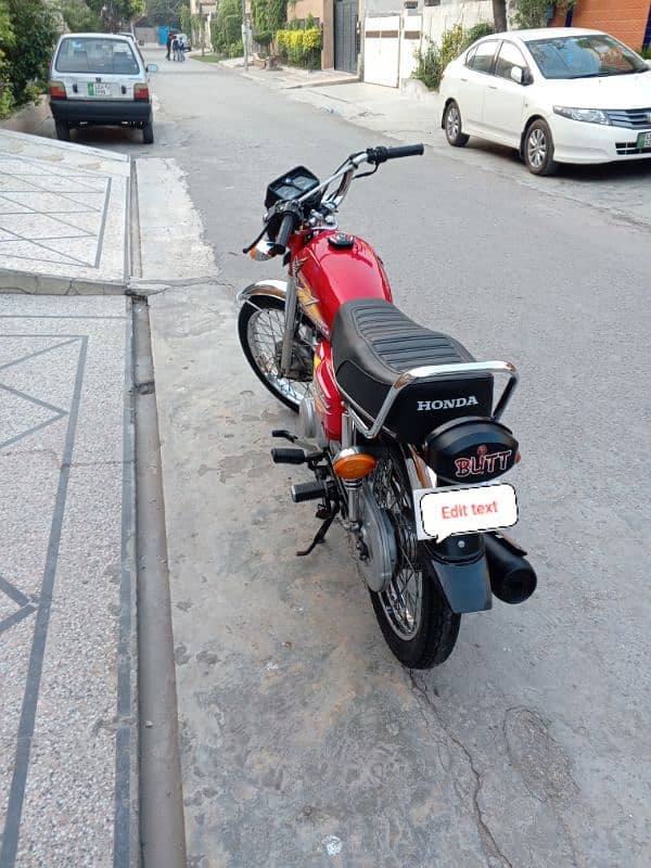 HONDA 125 OCTOBER 2021 MODEL IN EXCELLENT CONDITION FOR SALE 11