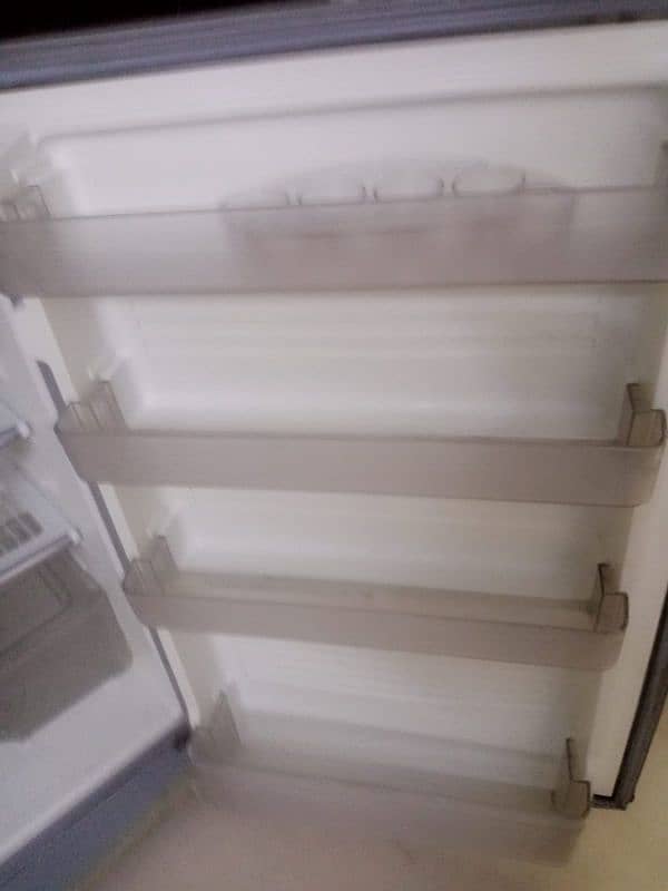 2 Door Dawlance refrigerator for Sale 2