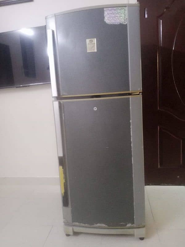 2 Door Dawlance refrigerator for Sale 3