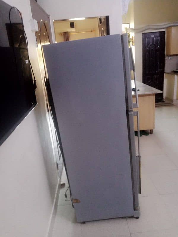 2 Door Dawlance refrigerator for Sale 5