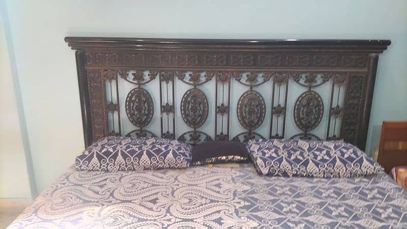 Iron rod bed with mattress 1