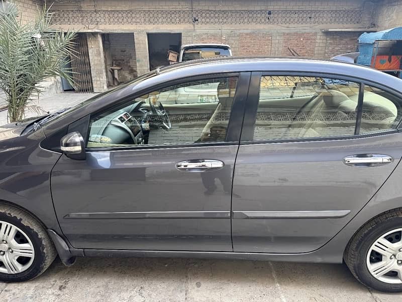 Honda City IVTEC 2019 4