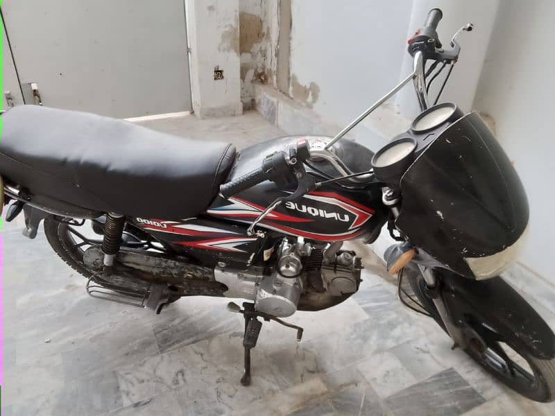 unique 100 3