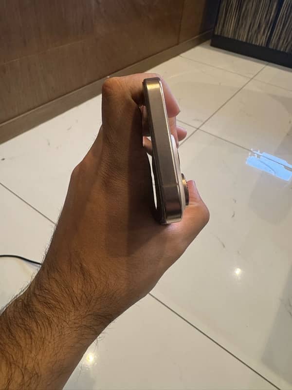 IPHONE 16 PRO 128GB DESERT TITANIUM LLA MODEL JV SIM LOCKED 3