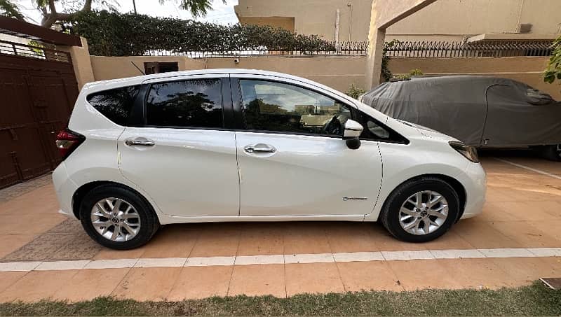 Nissan Note E Power 2018 4