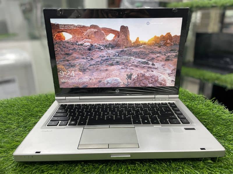 Elitebook 8460p Condition A+ 4