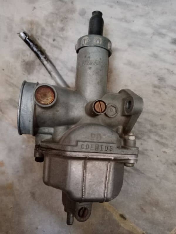 Honda 125 spareparts 6