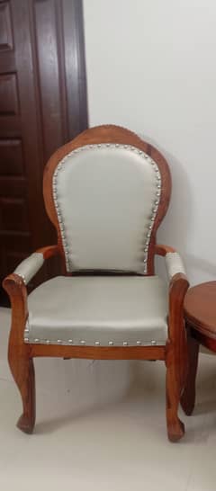 Used coffee chairs with round table shesham wood hand made