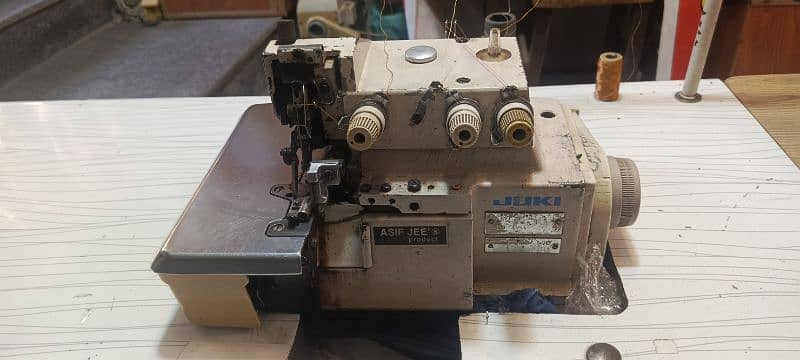 pico & over lock total 6 machine urgent sale 0