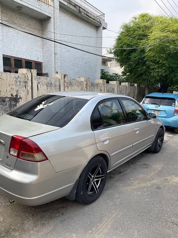 Honda Civic 2005 Manual EXi 4