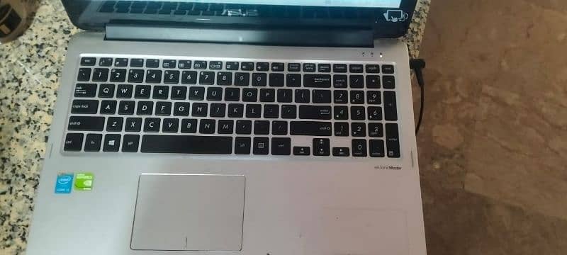 Asus laptop used 0