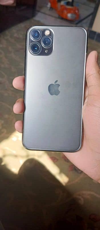 I ma selling my iPhone 11 pro 64gb non pta factory unlocked 0