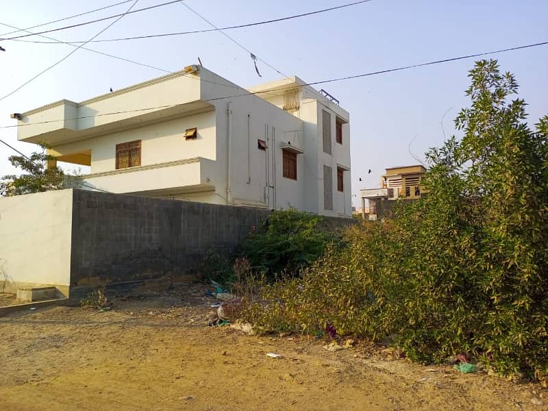 400 Sq. Yd surjnai town Sector 4C 4