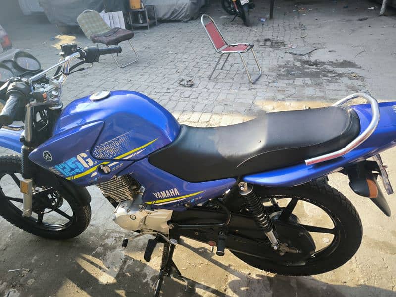 Urgent Sale Yamaha YBR 125G 2020 Model 2