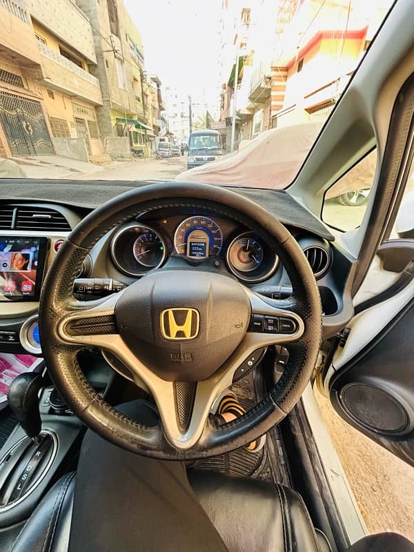 Honda Fit 2013 9