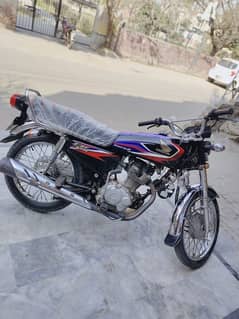 Excellent condition Honda CG 125 - 2017- Faisalabad