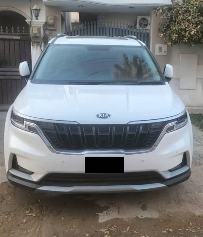 Kia Carnival 2022 Limited Edition 1