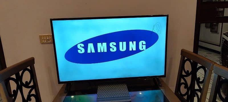 Samsung imported 50 inch Lcd 1