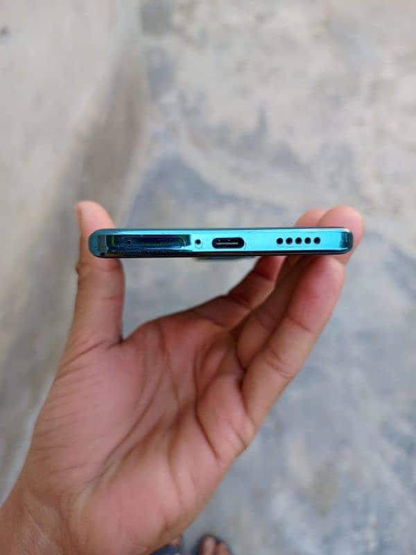 Vivo v30 12/256 Green 4