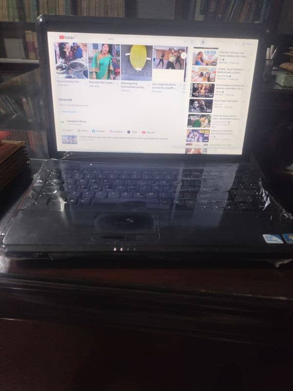 Laptop Lenovo 4/250 lush Condition 4