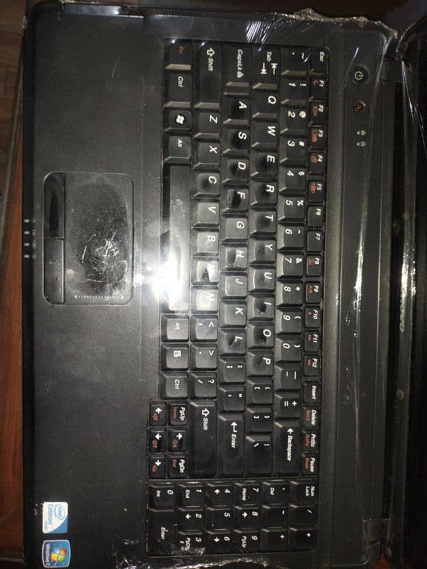 Laptop Lenovo 4/250 lush Condition 5