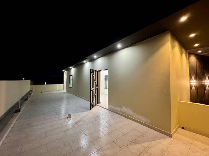 10 Marla Ultra Modern House for Sale in Citi Housing Gujranwala 35