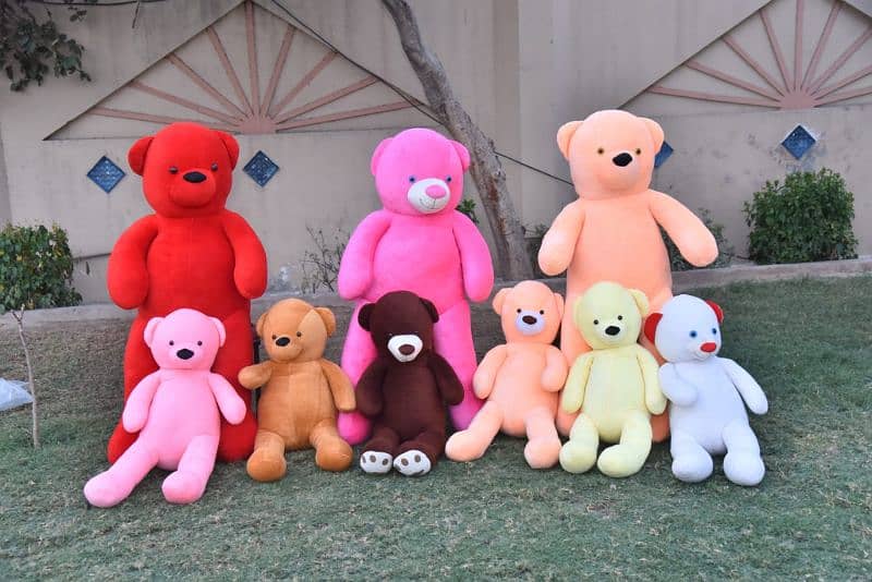 Gaint size teddy bears ( 03274983810 ) 2