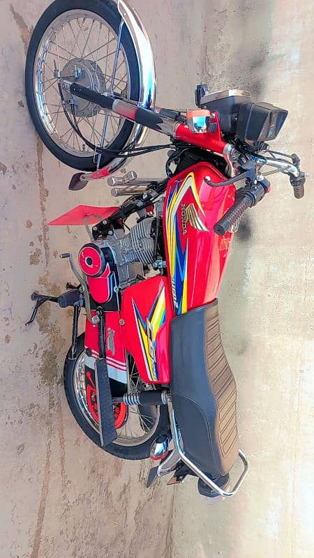 honda 125 price 11