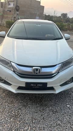 Honda Grace Hybrid 2015