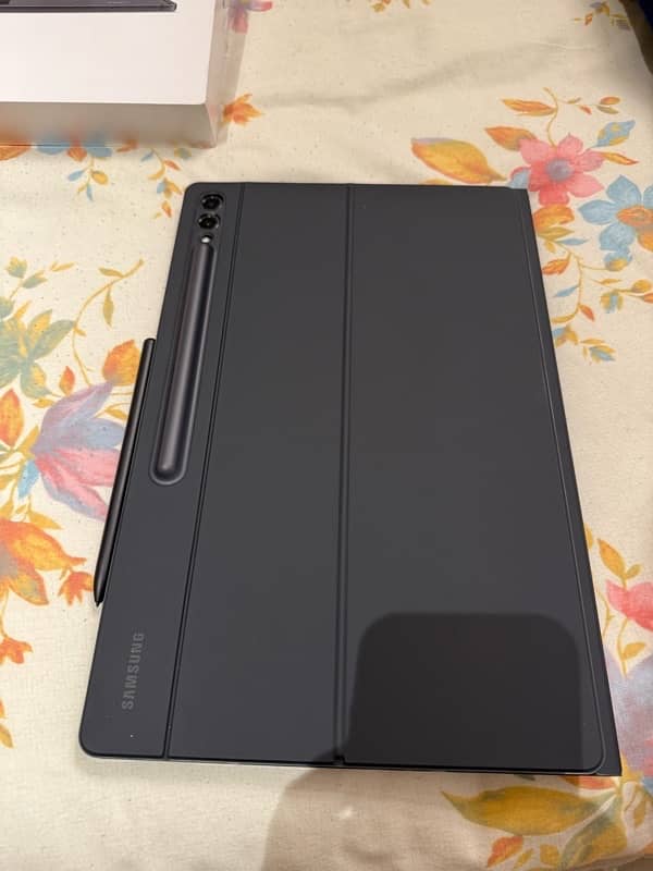 Samsung Tab S9 Ultra for sale in mint condition 3