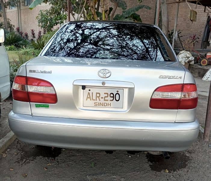 Toyota Corolla Axio 2006 8