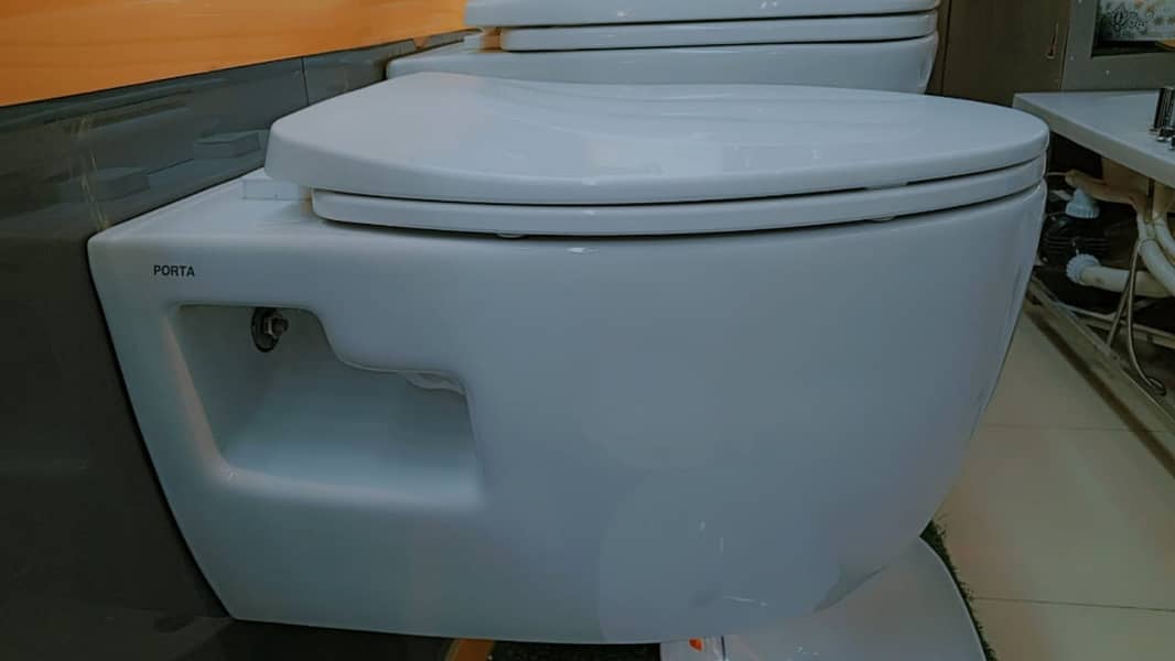 Porta Commode HD-428 – Foldable & Portable Toilet Chair 0