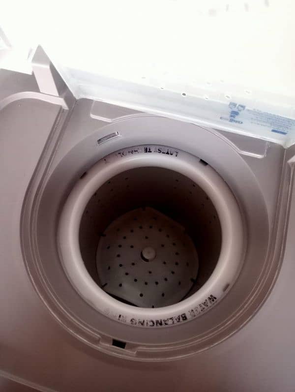 Washing Machine+Dryer for sale 1